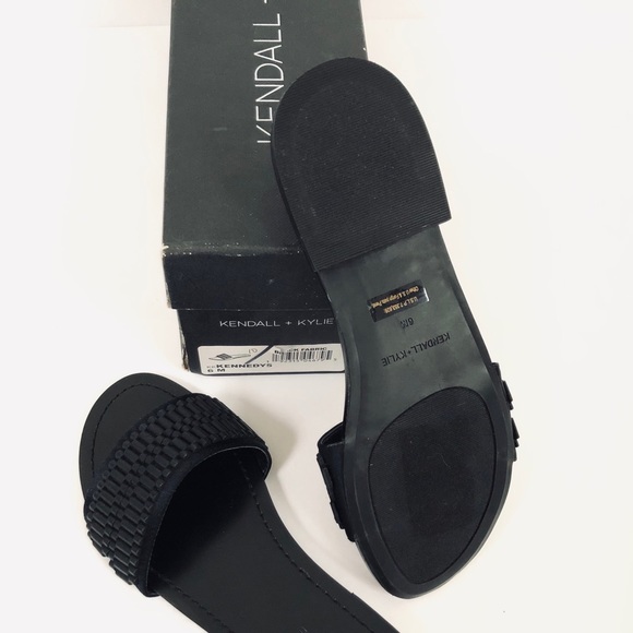 Kendall + Kylie Kennedy Open Toe Slides Sandals - Picture 6 of 6